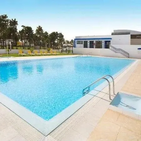 Palmela V5 Piscina Privado *
